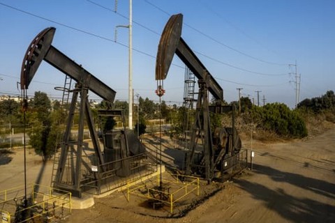 Giá dầu có thể lên 130 USD/thùng nếu căng thẳng Trung Đông lan rộng
