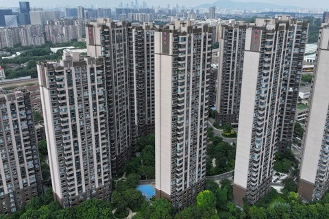 Trung Quốc công bố biện pháp mạnh mẽ quyết vực dậy thị trường bất động sản
