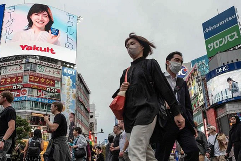 Nhật Bản tránh được suy thoái sau khi dữ liệu tăng trưởng kinh tế hàng quý được điều chỉnh tăng