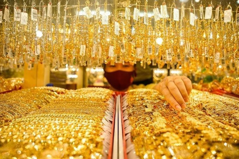 Giá vàng nhẫn tăng mạnh từ 450 nghìn đồng đến 1 triệu đồng mỗi lượng.