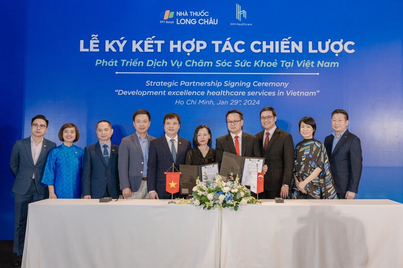 FPT Long Châu hợp tác chiến lược với Tập đoàn IHH Healthcare Singapore 