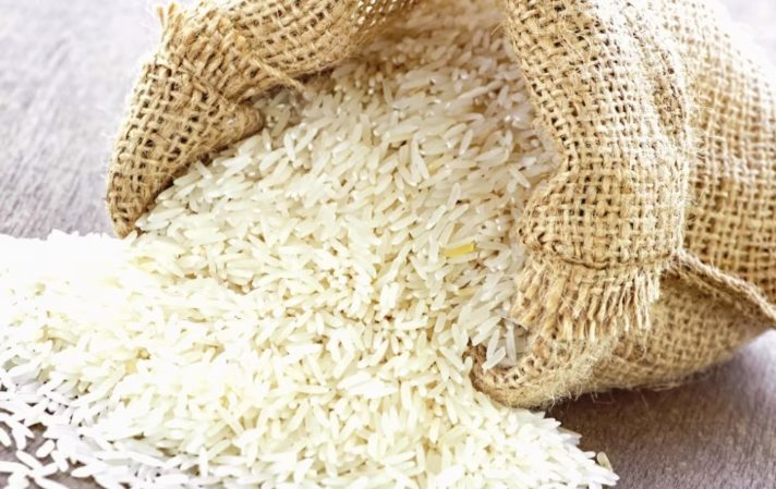 Xuất khẩu gạo Việt Nam tăng mạnh khi thế giới lo ngại cơn 'sốt' giá không sớm hạ nhiệt