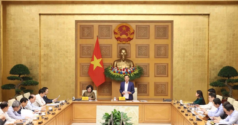 Phó Thủ tướng Lê Minh Khái chủ trì cuộc họp Hội đồng Tư vấn chính sách tài chính, tiền tệ quốc gia. Ảnh VGP