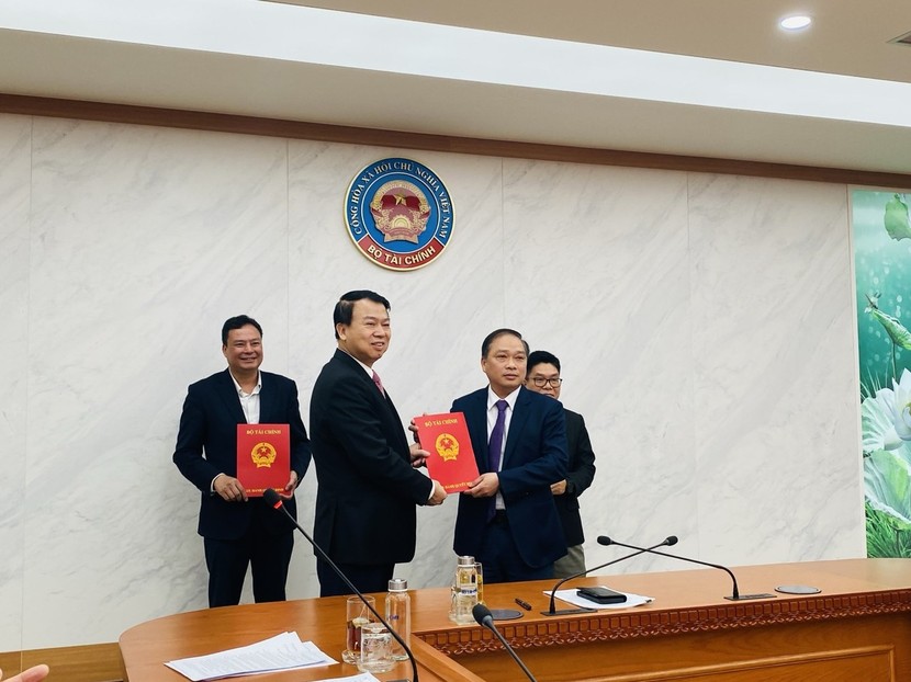 Ông Lương Hải Sinh được bổ nhiệm làm chủ tịch Sở GDCK Việt Nam (VNX)